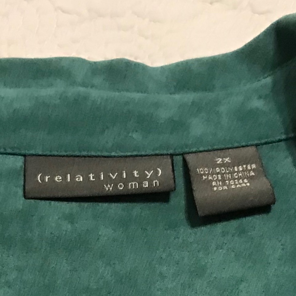 Relativity Teal Sueded Polyester Button Down Coll… - image 6